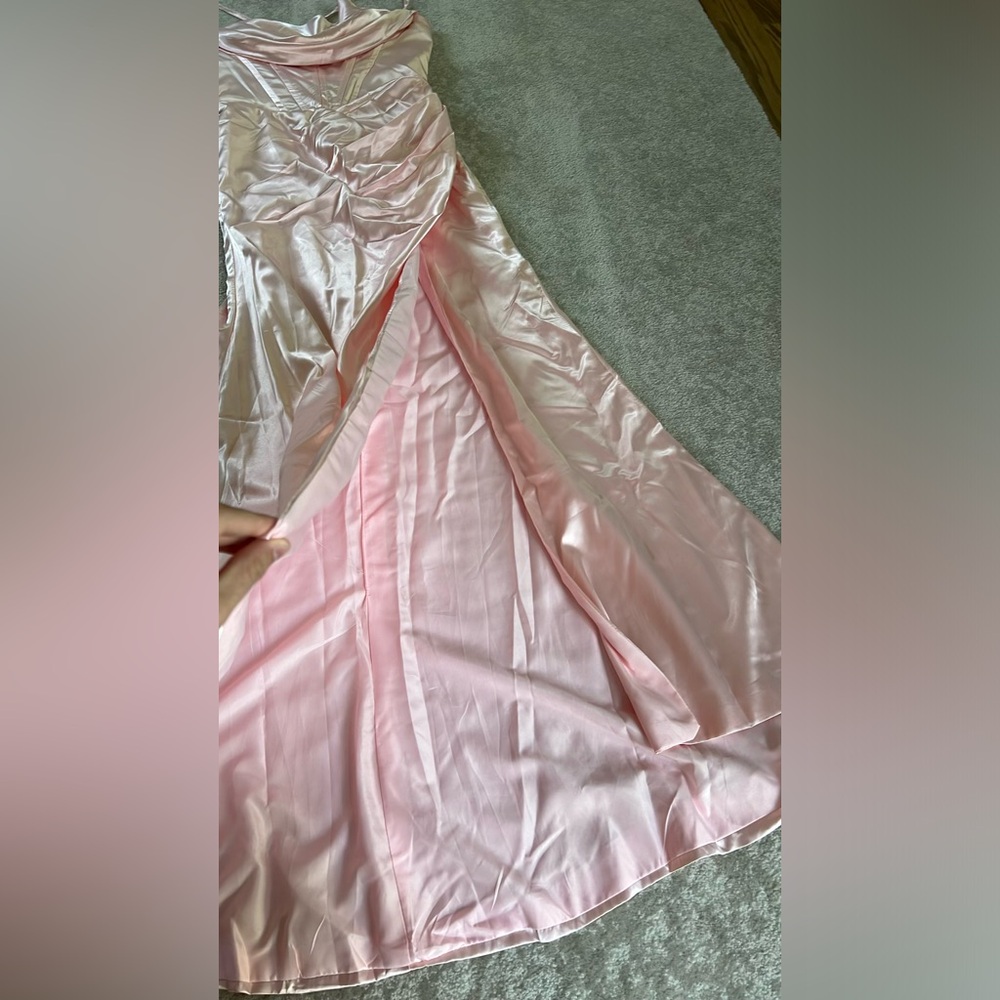 Prom Dress - Picture 2 of 7